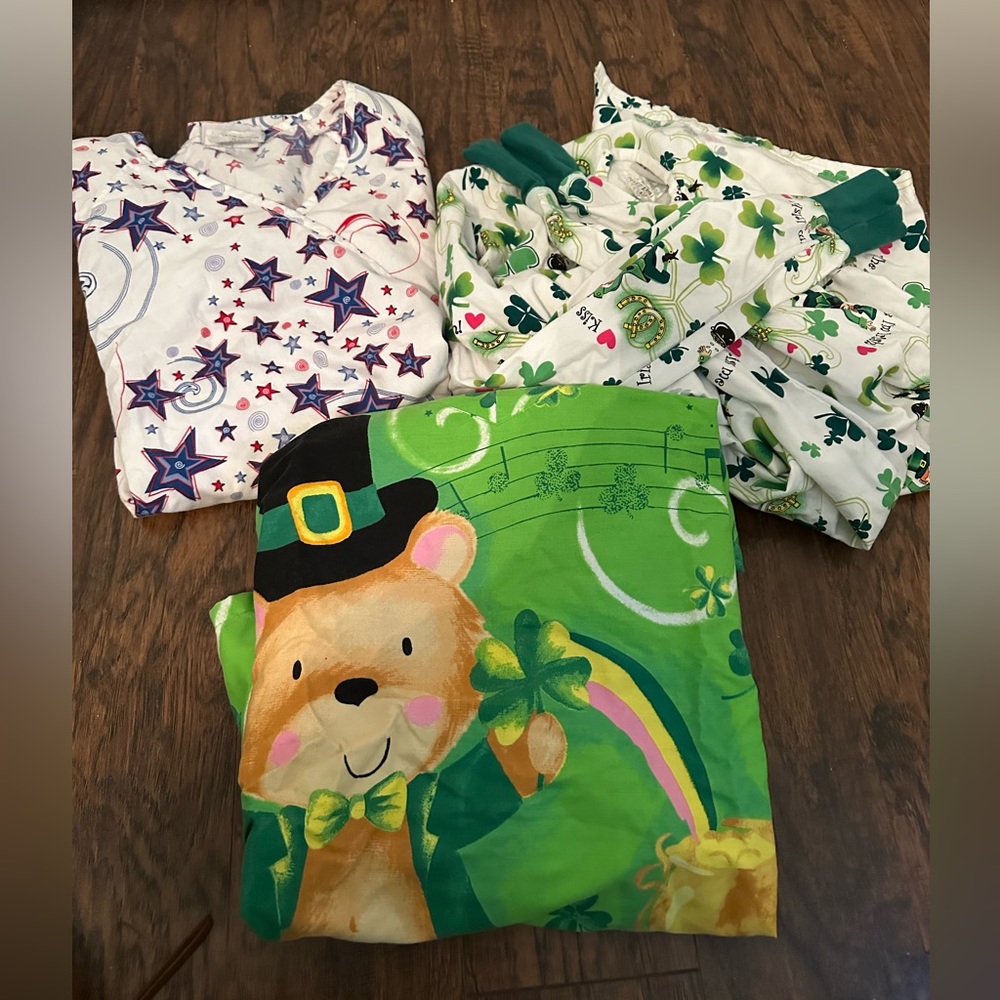 Holiday scrub tops! Perfect for St. Patrick’s Day & 4th of July!